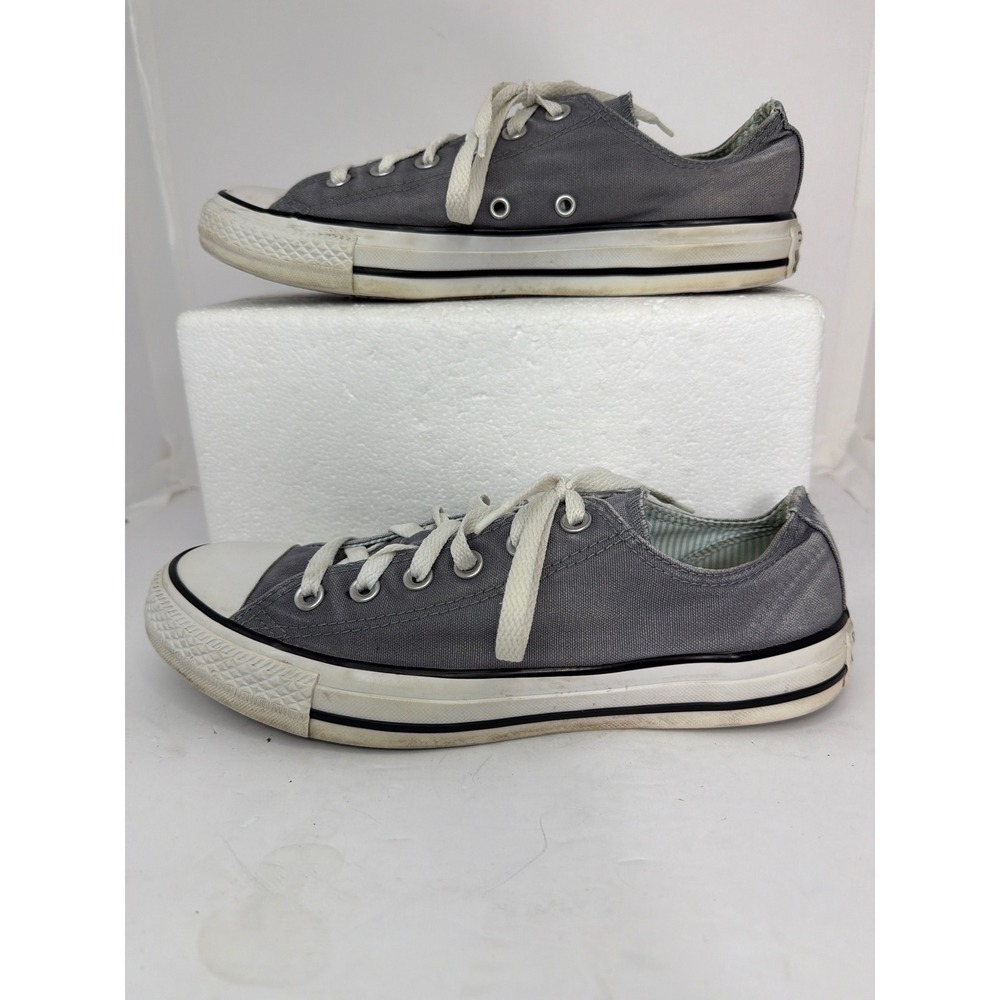 Converse Chuck Taylor All Star Low Top Gray Striped Lining Sneakers Women 9